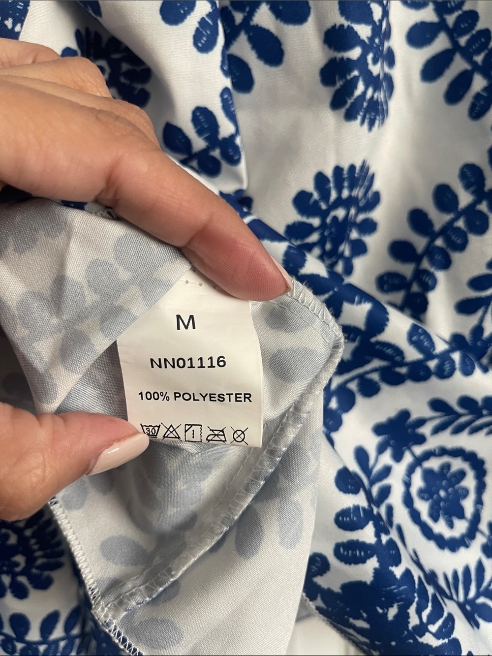 White Off-Shoulder/Blouse with Blue Medallion Print - Picture 3 of 8